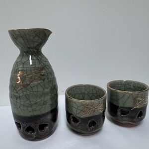 Vintage Japanese Somayaki Double Wall Sake Bottle w/ 2 Cups.